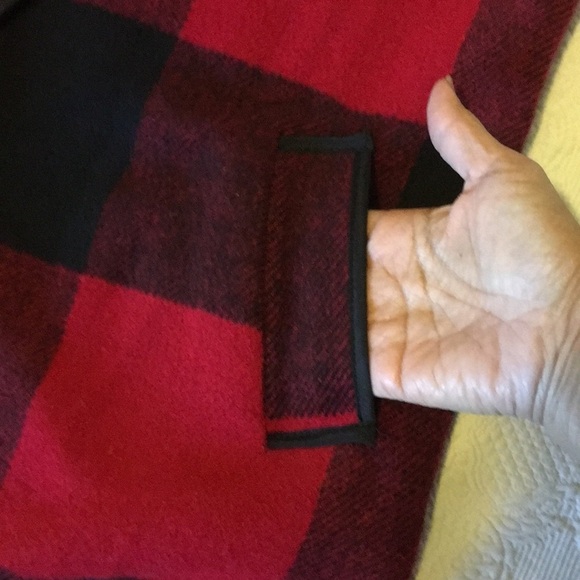 Buffalo plaid fleece vest plus size L - Picture 5 of 10